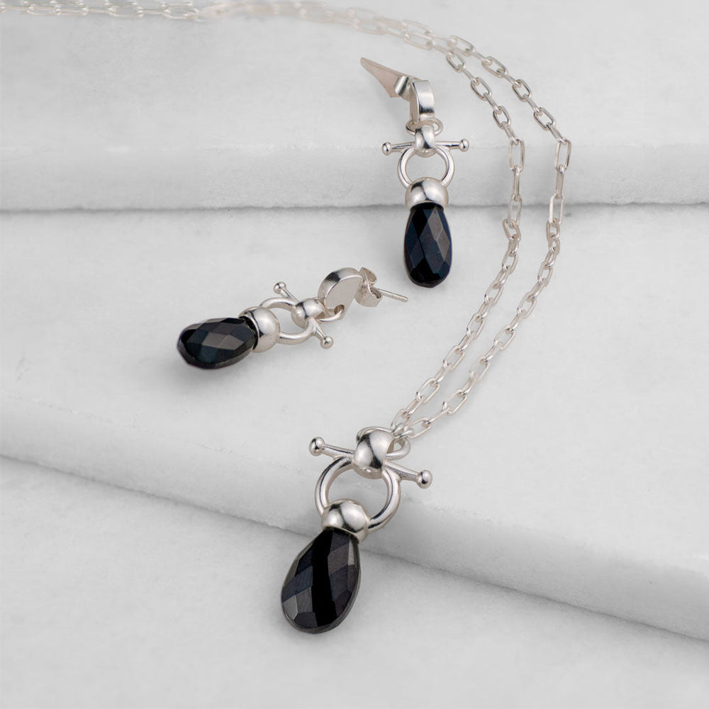 Droplette - Black Onyx Equestrian Horse Bit Necklace in Silver