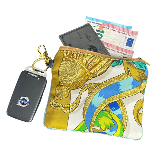 Mors a la Conetable Coffee Run Keychain Bag