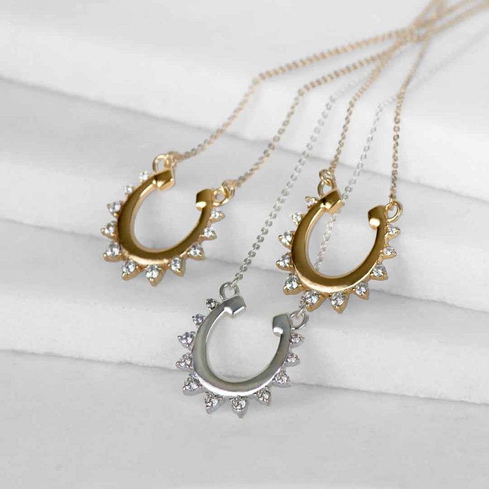 Anola - Diamond Cut Horseshoe Necklace in Gold