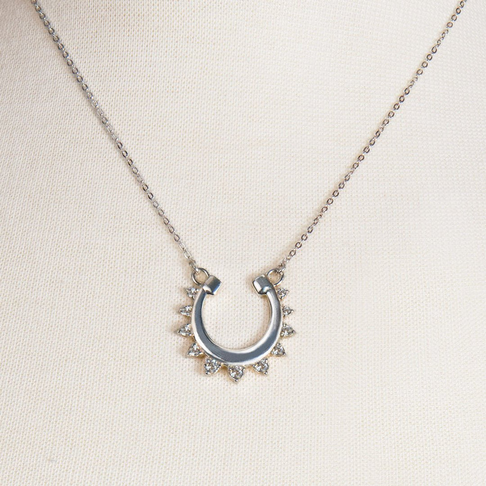 Anola - Diamond Cut Horseshoe Necklace in Silver