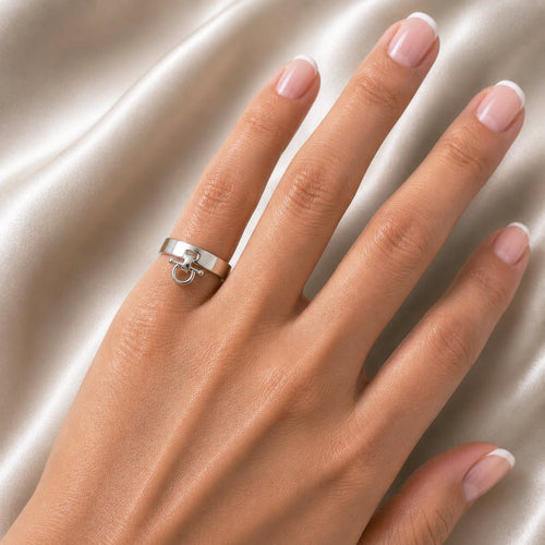Ariston Horse Bit Equestrian Ring in Silver