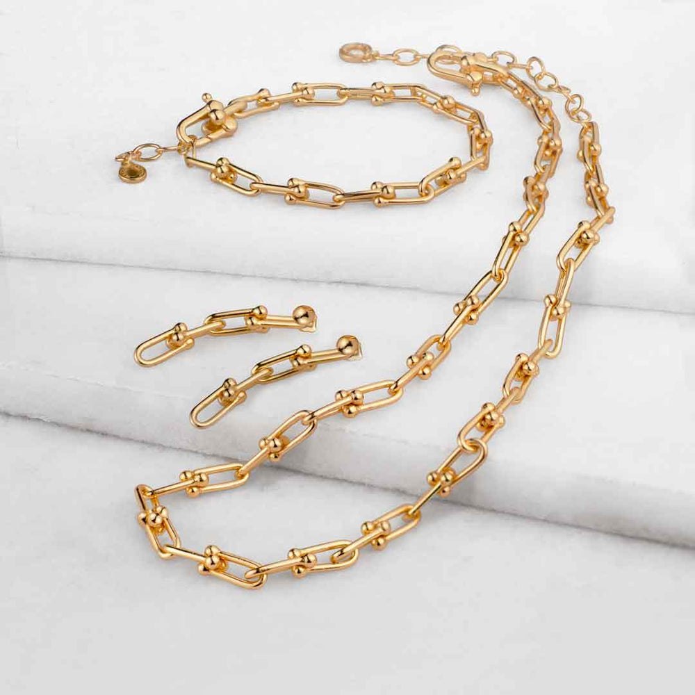 Bellamy - Horseshoe Link Equestrian Bracelet in Gold