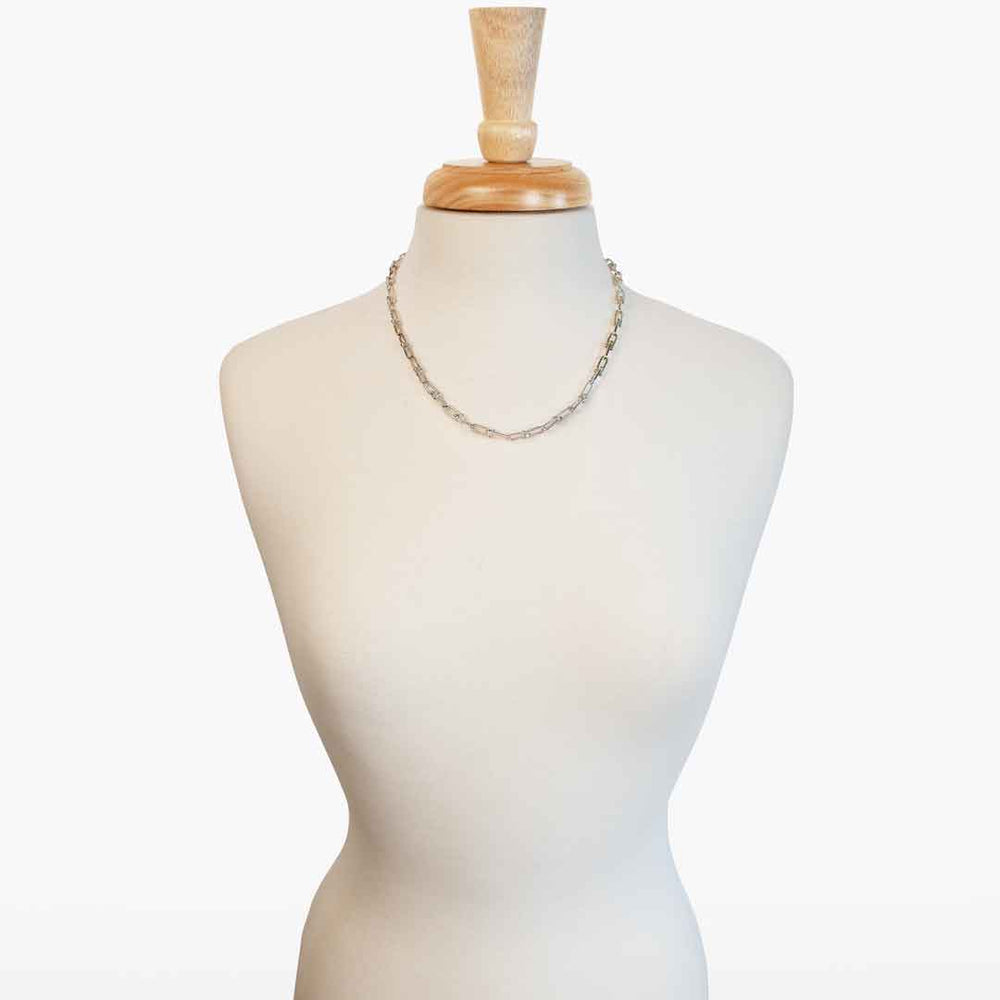 Bellamy - Horseshoe Link Equestrian Necklace in Silver