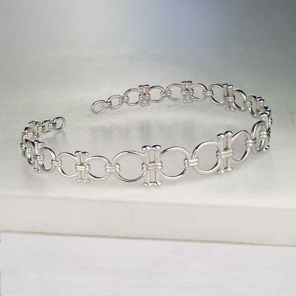 Bocara - Equestrian Horse Bit Choker Necklace in Silver