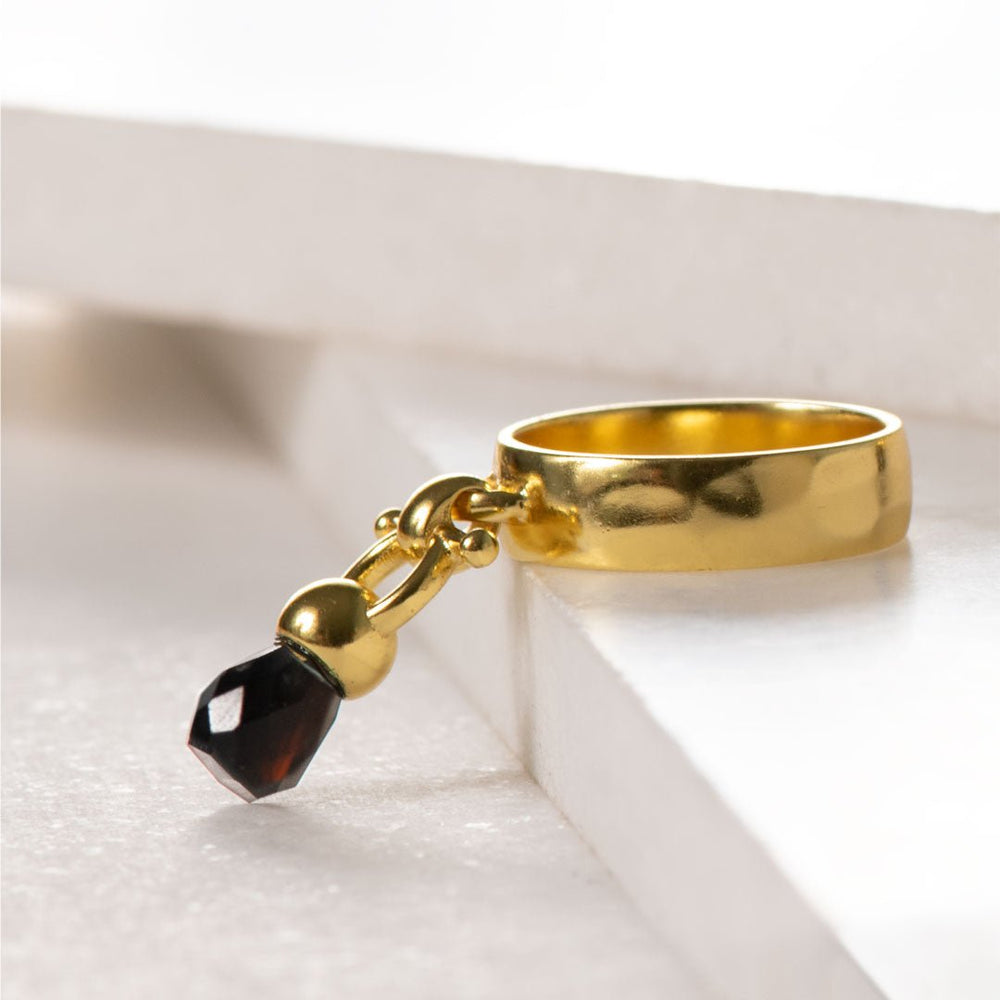 Brio - Black Onyx Horse Bit Equestrian Ring in Gold