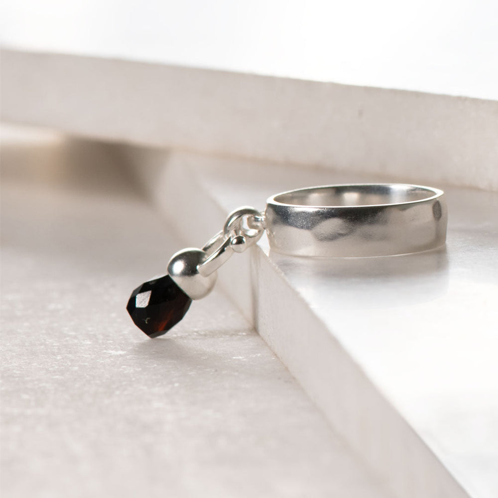Brio - Black Onyx Horse Bit Equestrian Ring in Silver