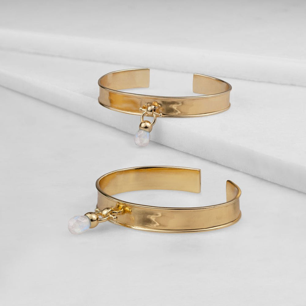 Briolette - Moonstone Horse Bit Cuff Bracelet in Gold