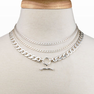 Cadence - Equestrian Curb Chain T-Bar Necklace in Silver