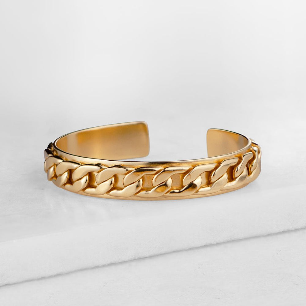 Cadence Equestrian Bracelet - Wide Gold Curb Chain Cuff