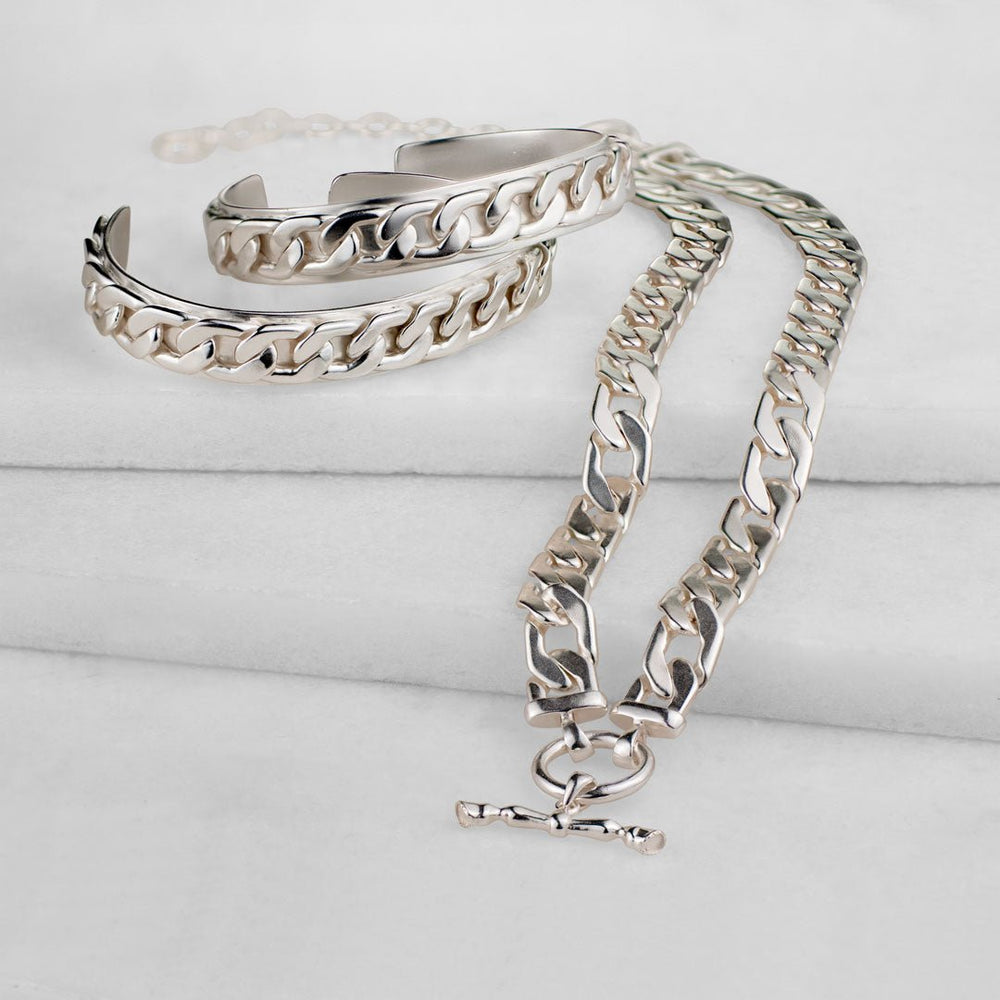 Cadence Equestrian Bracelet  - Wide Silver Curb Chain Cuff