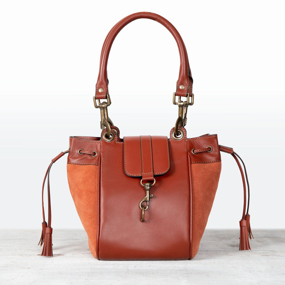 Cassidy - Luxury Leather Bucket Handbag in Cognac