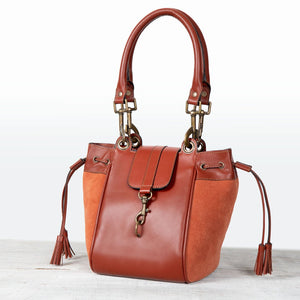 Cassidy - Luxury Leather Bucket Handbag in Cognac