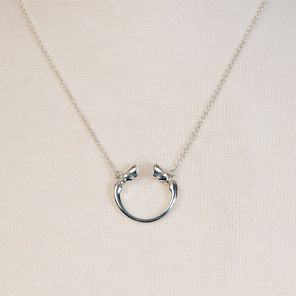 Cavallo - Horseshoe Equestrian Necklace in Silver