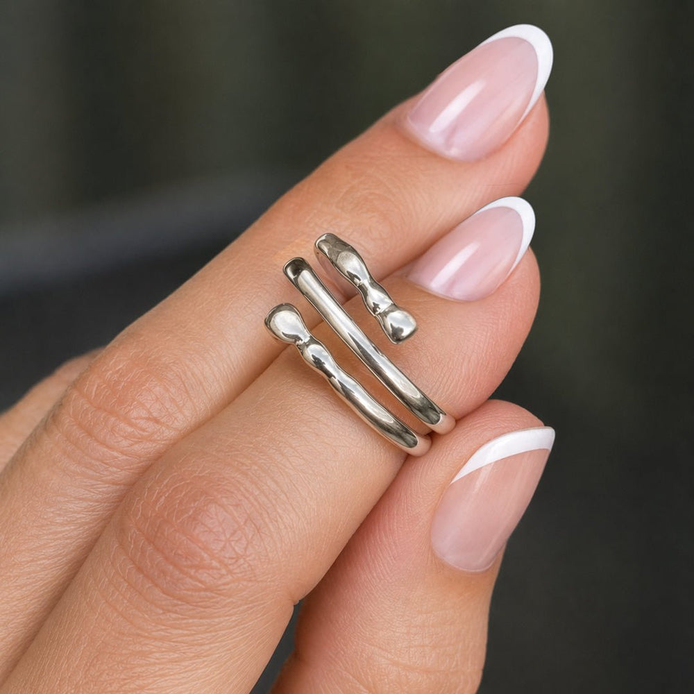 Cavallo - Spiral Horse Hoof Equestrian Ring in silver
