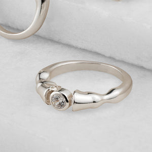 Cavallo - Horse Hooves Equestrian Ring with Moissanite in Silver