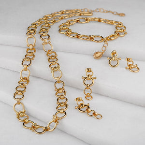 Chapelle - Horseshoe Link Earring in Gold