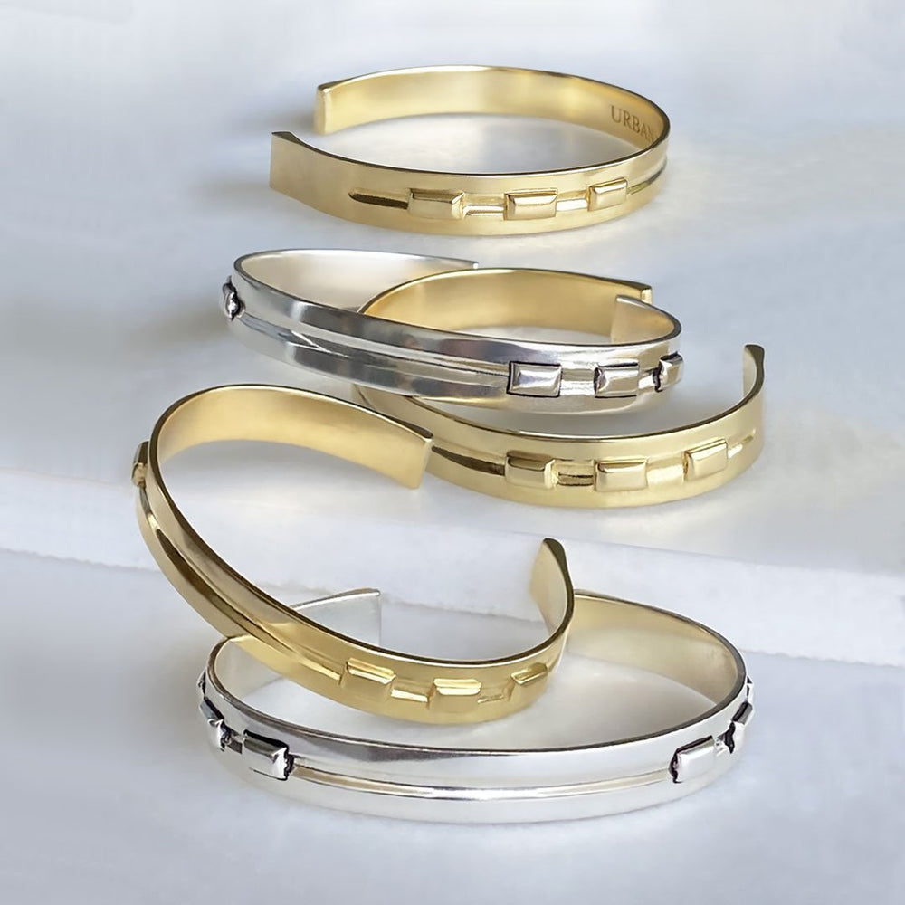 Derby Day - Equestrian Horseshoe Cuff Bracelet in Gold