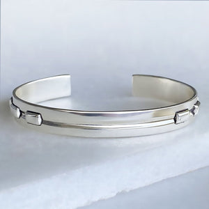 Derby Day - Equestrian Horseshoe Cuff Bracelet in Silver