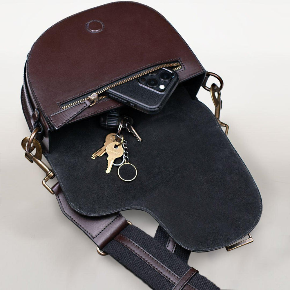 Signature Saddle Bag - Luxury Leather in Deep Brown
