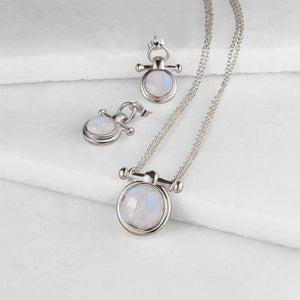 Adele - Moonstone Equestrian Horse Bit Necklace in Silver