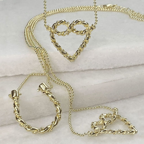 Lariat "Love Me Knot" - Twisted Rope Bracelet in Silver