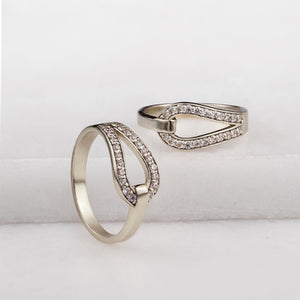 Levade - Moissanite Equestrian Horseshoe Ring in Silver