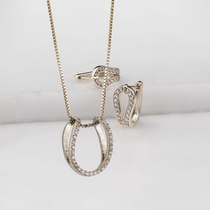 Levade - Moissanite Clear Stone Sterling Silver Horseshoe Earring
