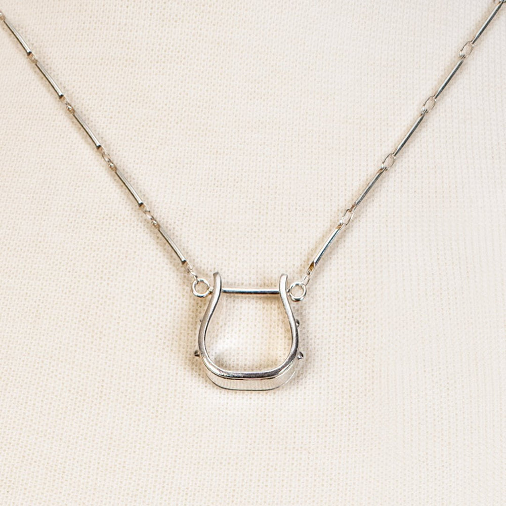 Mesa - Western Horse Stirrup Necklace in Silver