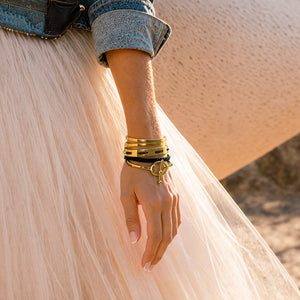 Odeza - Horse Bit Bracelet in Gold & Black