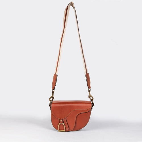 Signature Saddle Bag - Luxury Leather in Cognac