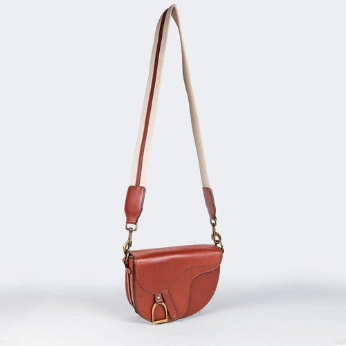 Signature Saddle Bag - Luxury Leather in Cognac