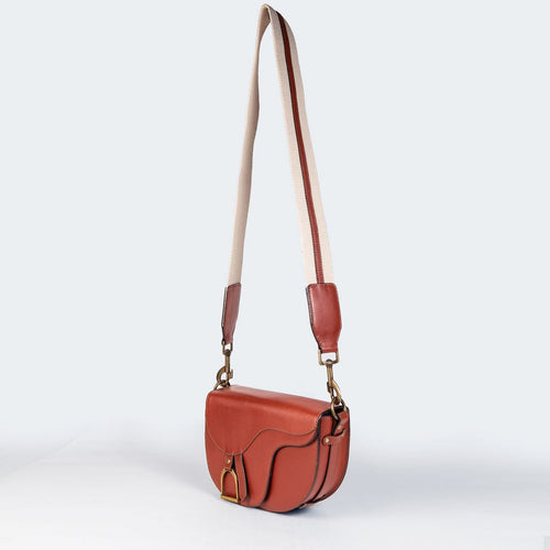 Signature Saddle Bag - Luxury Leather in Cognac