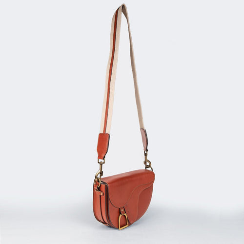 Signature Saddle Bag - Luxury Leather in Cognac